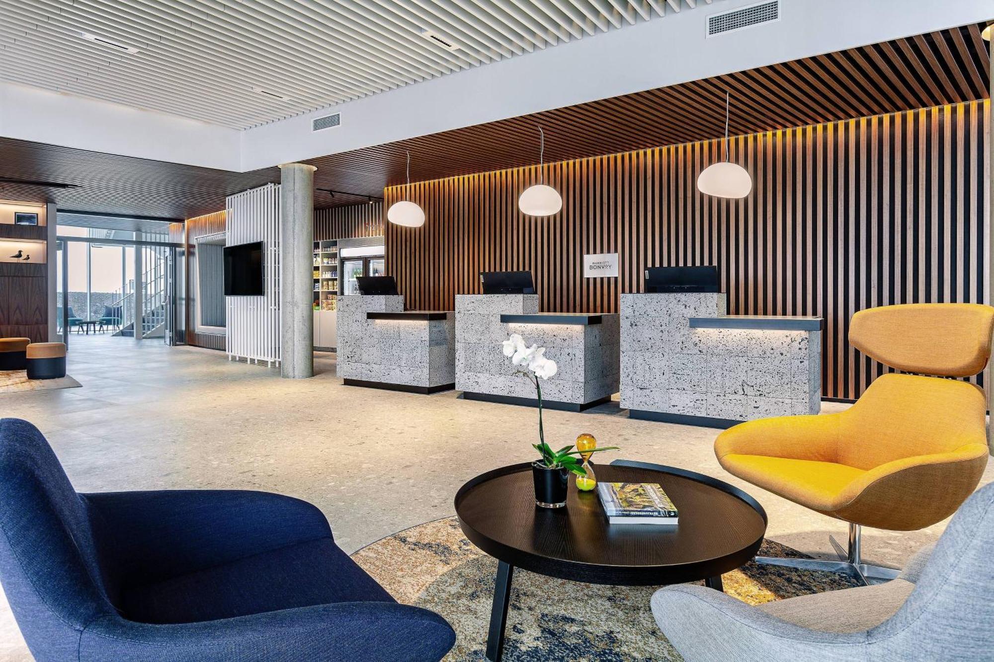 Hotel Courtyard By Marriott Reykjavik Keflavik Airport Exterior foto
